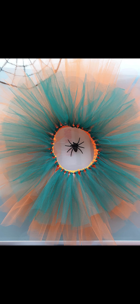 Make a Halloween Tutu or Wreath | Ages 7+ | 12th October | 11am-12:30pm | £15