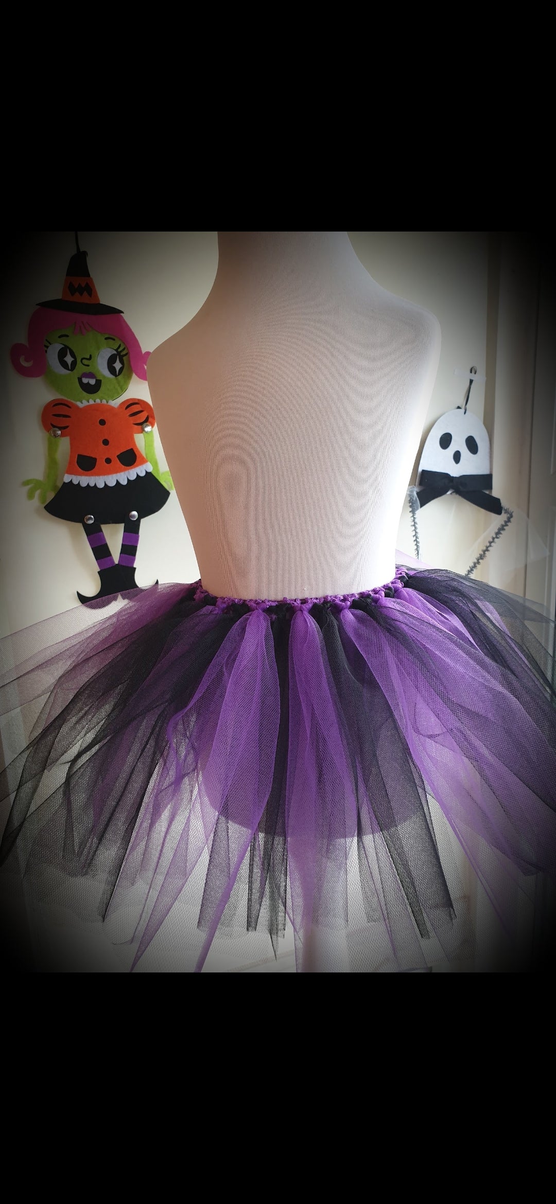 Make a Halloween Tutu or Wreath | Ages 7+ | 12th October | 11am-12:30pm | £15